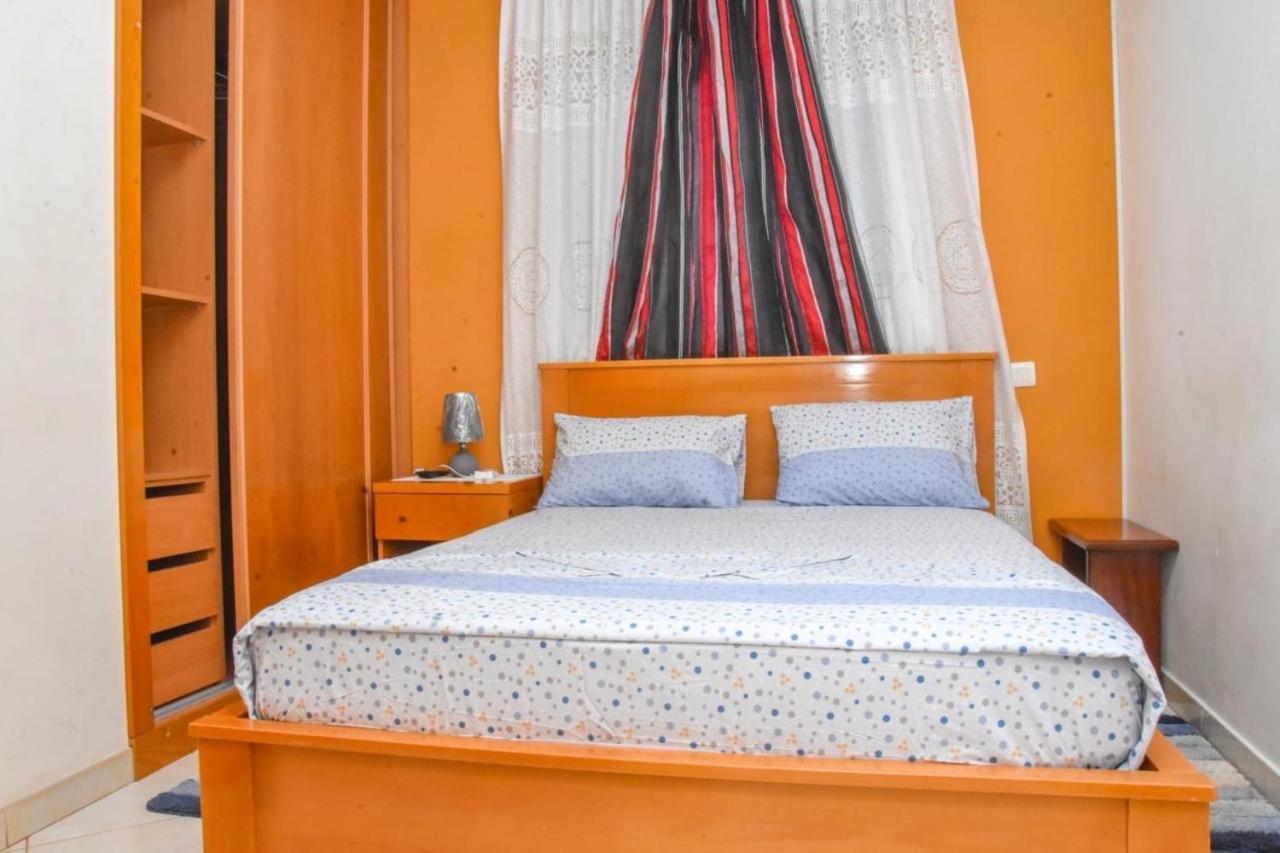 Paris Hotel Praia Bagian luar foto